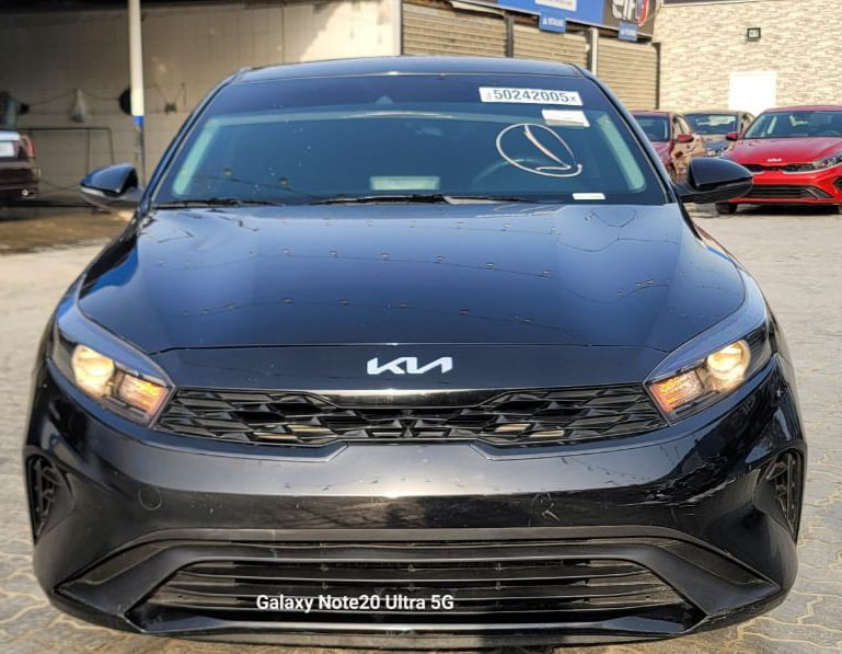 🚗 للبيع – كيا فورتي LX 2024 🚗  
- اللون: أسود أنيق  
- الحالة: بدون حادث أو ضرر  
- الملاحظة: فقط جاملغ خلفي، بدون دواخل، بي رش  
- رقم كربلاء  
- حرة دخول جديد  
سيارة نظيفة وجاهزة للاستعمال  153

للاستفسار  مباشرة ***********
