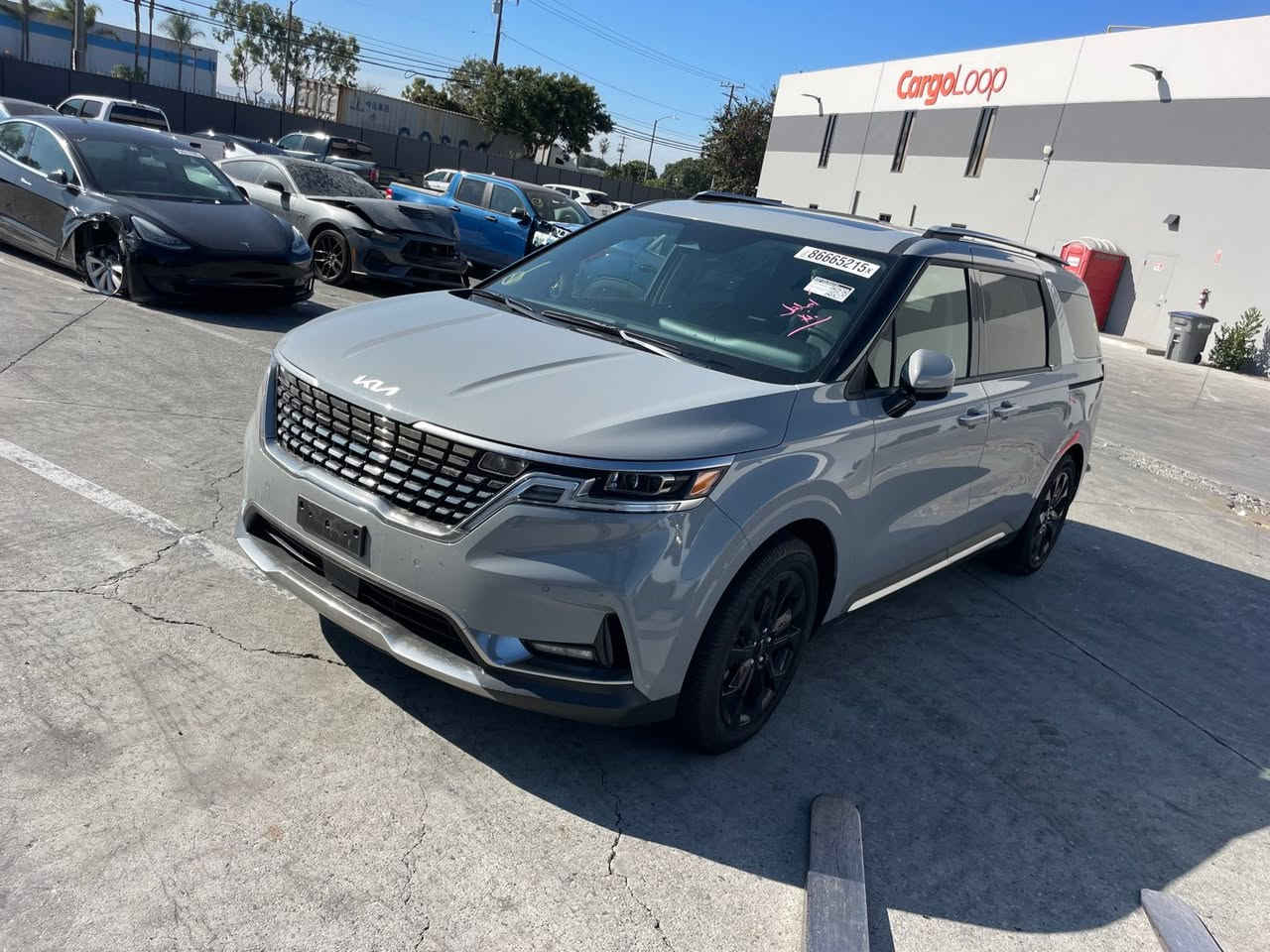 السلام عليكم
كياء كرنفال برسيج  فول ً
موديل 2024 
السعر 245 
واقع حال في عمان الحره 
مدت الوصول 25/1
منا عنده كتاب شهداء تدخل بدون كمرك رقم مجاني   
اتصل عل الرقم ***********
