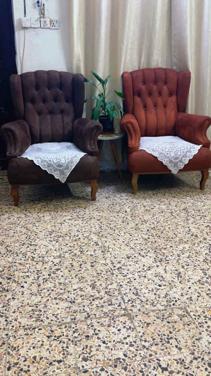 السلام عليكم عيوني تخم قنفات مستخدم بس نظيف جدا مكانه الحريه الاولئ السعر ٤٥٠ الي يحب يستفسر يتواصل مع هالرقم +964 770 540 8190
