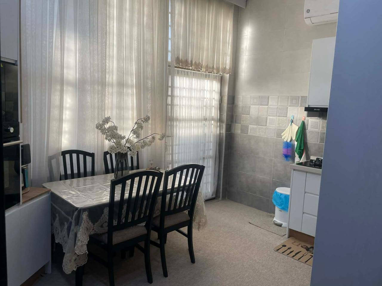 📢 اعلان 📢📢 اعلان 📢 
       👇               👇
⚜⚜ للبيع ⚜⚜ للبيع ⚜⚜
🏠 دار سكني طابو زراعي 🏠 
📐 المساحة  ١٠٠متر 📐
🌍 الموقع / الحلة /  وردية الجزائر / قرب مدرسة العقيلة للبنات 
🏡 طابقين يحتوي على ٢ غرفه نوم   🌺 صاله 🌺 هول  🌺 مطبخ  🌺 ٣ مجمعات  صحية  🌹 كراج
📏 الواجهة ١٠ متر والنزال ١٠  متر 
📷 صور المنزل مرفقة في الاعلان 👇
 ❓للاستفسار ⚜  زيارة مكتب انكيدو للعقارات والمقاولات في حي الجزائر مقابل مكبس التمور او 📞 الاتصال على هواتف المكتب 
☎️*********** محمد الزبيدي 
☎️ *********** سيد وليد 
☎️ *********** سيد وليد 
⚜⚜⚜⚜⚜⚜⚜⚜⚜
