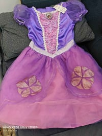 بدلة الأميرة صوفيا • قياس ٦-٧ • جديدة