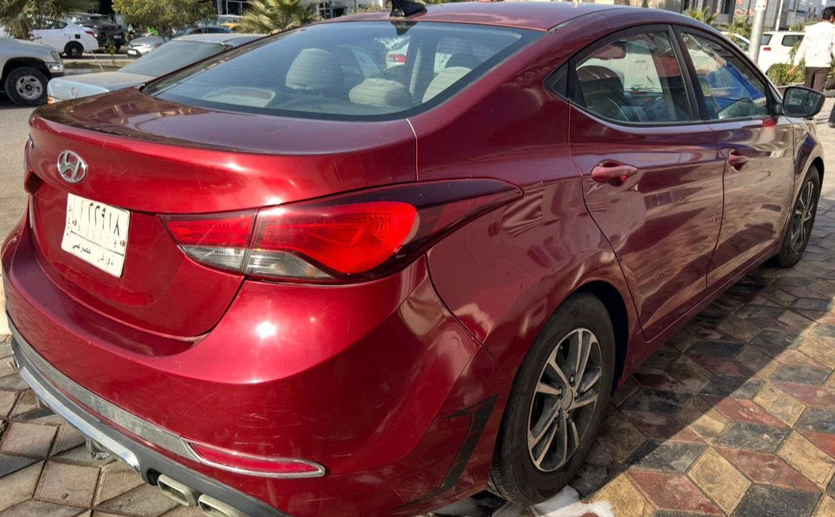 النترا 16امريكي رقم ذي قار تقرير غرق..ماشيه 102ميل السياره صار 7سنوات عندي استخدام شخصي .بيها دحجه بسيطه بالجاملغ الخلفي مكينه 2000دووش تخم تاير جديد ويل كب بلاد السعر 110وبيها مجال للشراي..متواجد واتس اب *********** ناصريه مركز
