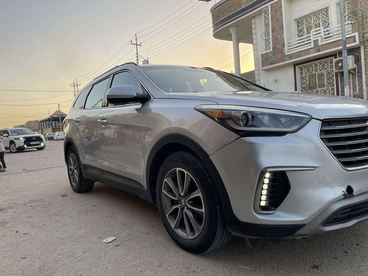 هونداي سنتافي ٢٠١٧
السلام عليكم 
هونداي سنتافي كراند ٢٠١٧  وارد امريكي 
V6 محرك 3.3 
7 راكب
تدفئة كشنات كير محرك مكفوله من الفتح بيه جاملغ خلف السايق وباب خلف السايق معمره حادث امريكا فقط باسمي شرط المداور
مكان السياره الناصريه مركز 
للاستفسار ***********
متوفر وتساب
