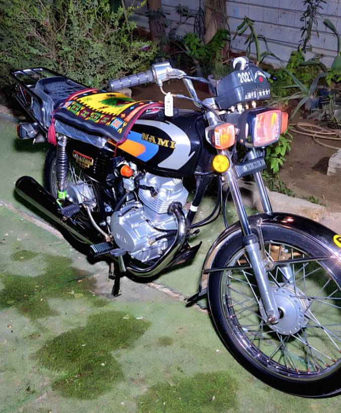 السلام عليكم 
دراجه اربعه كير للبيع المواصفات 
تعمير جديد شلامجه25 شاصي 16اصولي المكان كربلاء السعر خاص رقمي ***********
