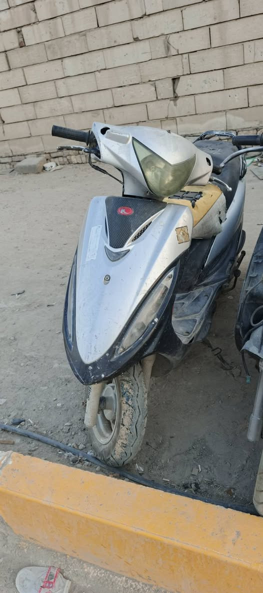 جيفور طافيه للبيع اعتقد عطلهه بسيط السعر 150 وبيه مجال ***********
