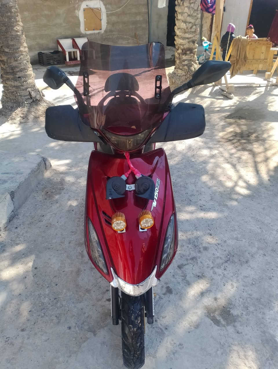 ماطور بانزين رص للبيع الماطور اخذته طك باكيت على ايدي الماطور مابي اي نقص كامل من كلشي بي اوراق كمرك ومنفيس نظافه فول وبالحقيقه انظف من الصور 
السعر 800 للاستفسار اتصال *********** 
متواجد واتساب،،، ماسنجر  ملاحظه الهورن ماينباع ويا 🫢
