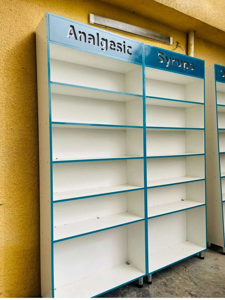 للطلب ولاستفسار مراسله الصفحه
عمل كافه الديكورات حسب طلب الزبون 
***********
بغداد متوفر توصيل كافه المحافظات
