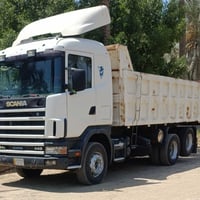 سكانيا للبيع موديل 2002 مكينه 6 انجكشن كير كهربائي مكفوله 07813817087