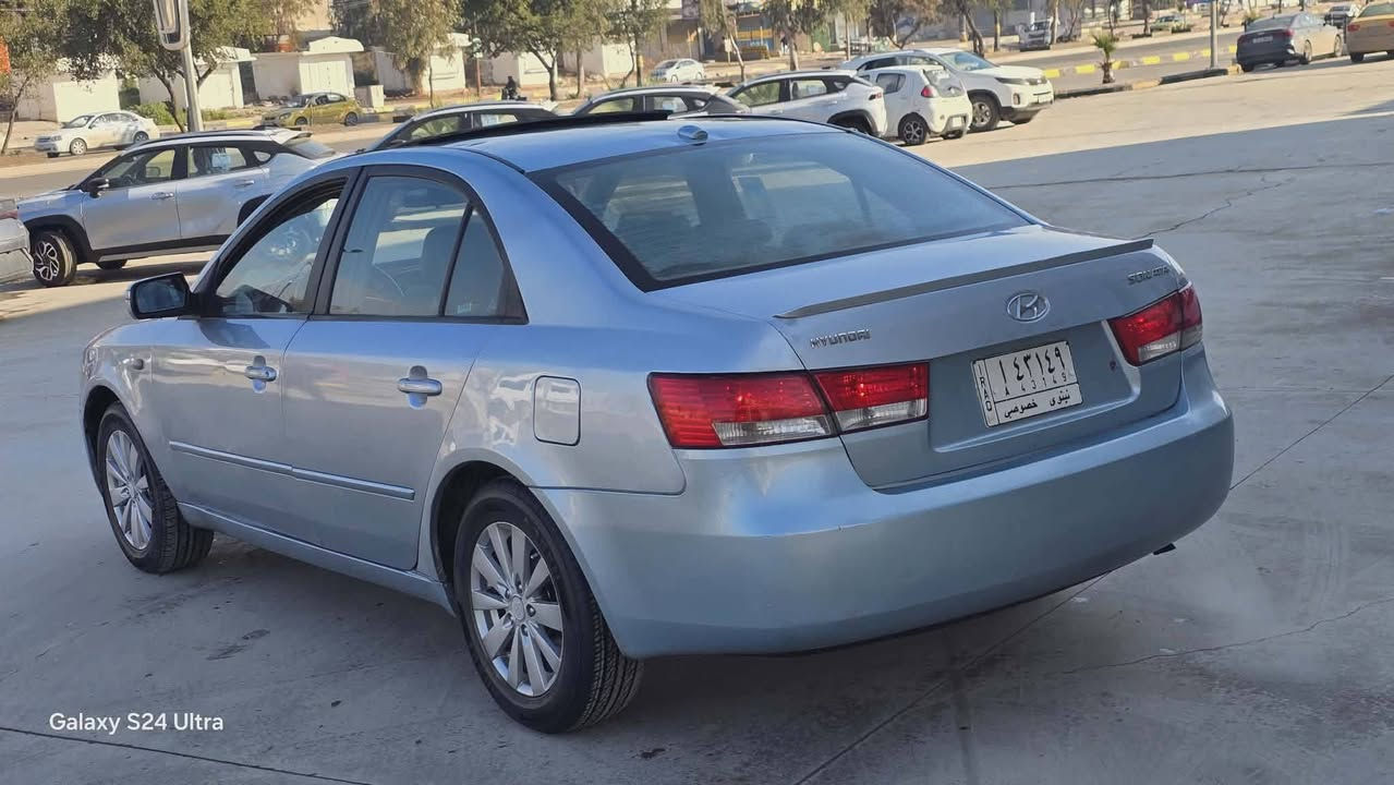 هونداي سوناتا 2008 فول مواصفات مواصفات 4 سلندر دوش حجم 2400  كير اوتوماتيك تبريد ثلج شاشه وكامره سلايت كشن كهرب وجلد وتحكمات ستيرن ويل كب ظرر باب السايق وصبغ عام جماليه سياره نظيفه وجاهزه رقم نينوى الماني مشروع وطني سنويه جديده شرط التحويل  السعر 87 $$
للاستفسار ***********
***********
