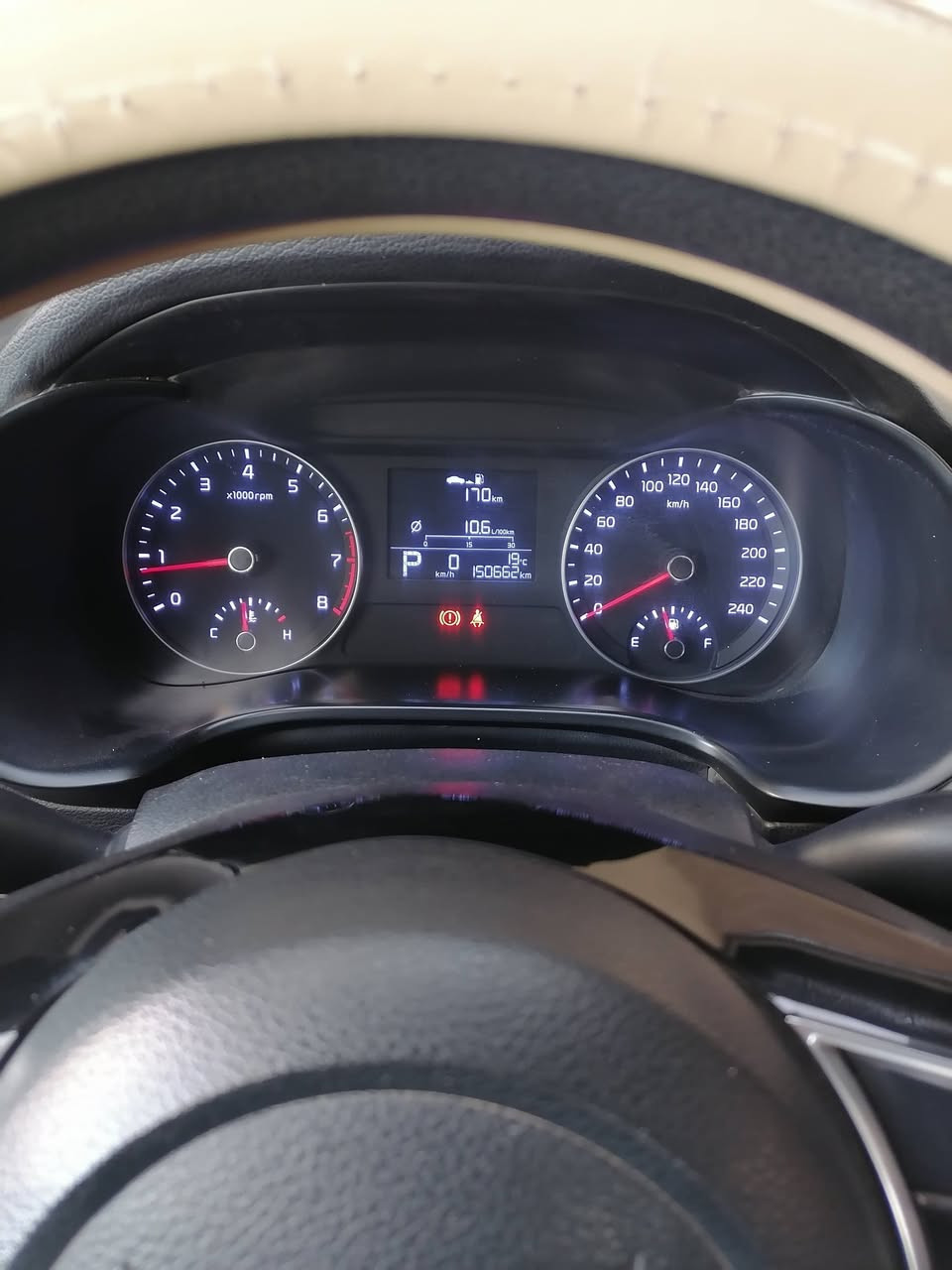 سلام عليكم كيا سيراتو 2020 للبيع محرك 1600 فتحه مري شفط اشاير بل مري خمسه ويل كب بلوجكتر داخل عسلي شاشه كامره دواره تحكمات استيرن ماشيه 150 بيه مكانين بارد واحد مصلح وثاني بعده مثل ماموضح بصوره رقم بغداد بسمي تحويل ثاني يوم سياره تبريد قطعتين للستفسار *********** السعر 155 وبيه مجال حك جيه ترهم مراوس بلنترا 2020 خليجي سونار موجود شراي يتصل ويدلل
