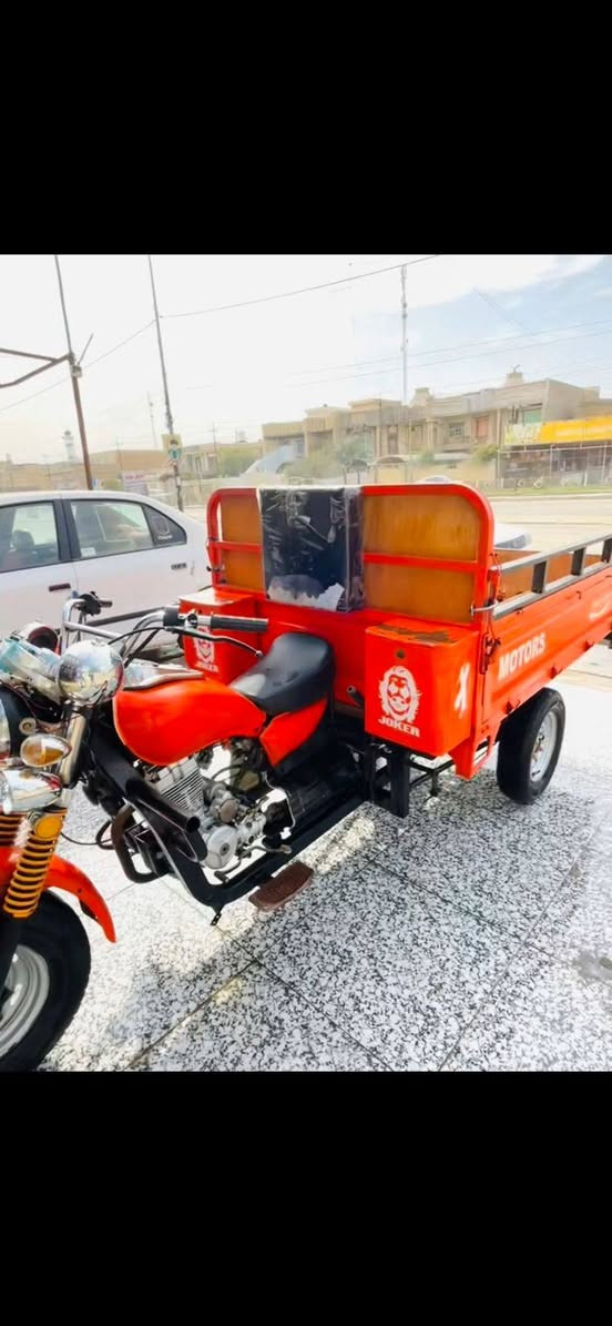 السلام عليكم ستوته دايون للبيع مكينه مكفوله برغي ما مفتوح اكسن 200 جديد مكفوله كفاله عامه اوراق 2015 السعر خاص او اتصال ***********
