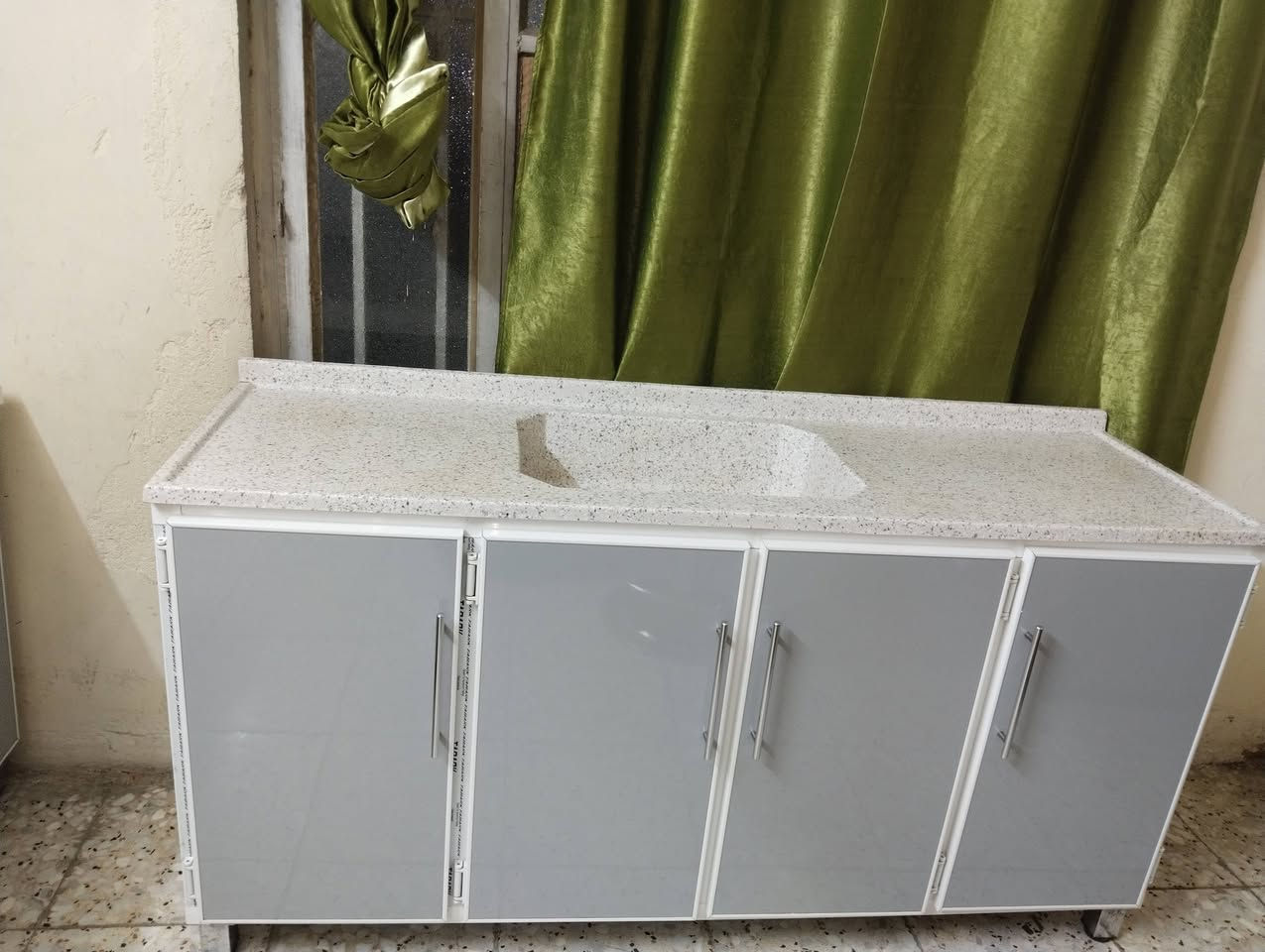 كاونتر قطعتين ارضي جديد مابي اي ضرر بس مابي ملحق بس ارضي مثل ماموضح بصوره مكان مدينه صدر وسعر ب300


**إذا كنت صاحب هذا الإعلان وتريد حذفه لأي سبب، رجاءا أرسل رسالة إلى الدعم الفني**