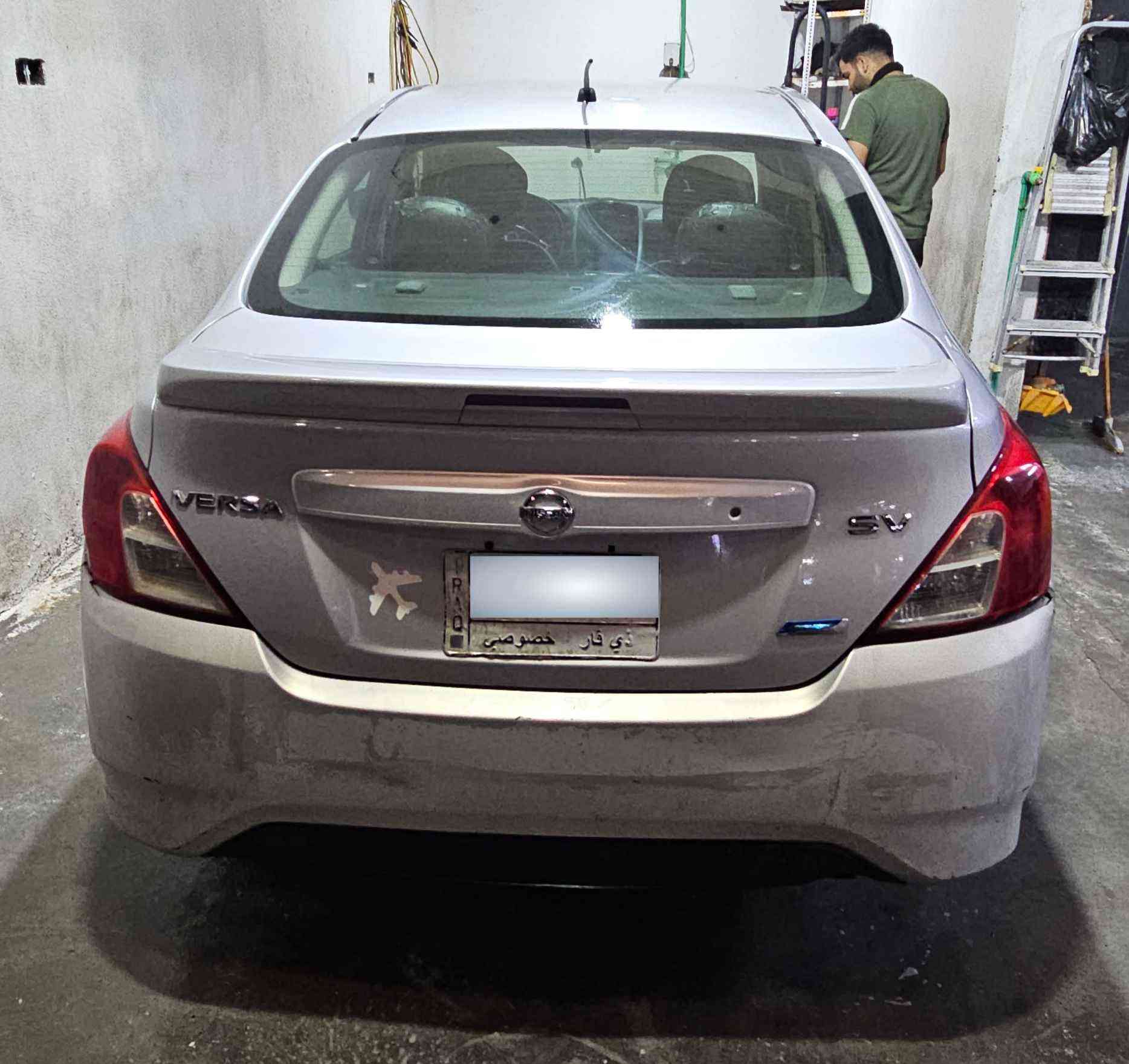 نيسان فريسا 2015 
رقم ذي قار حره تحويل مباشر 
حادث السيارة من امريكا جاملغ وبنيد
كير مكينه كفاله
البصرة ابي الخصيب 
***********
السعر 83 وبيه مجال البصرة, العراق
