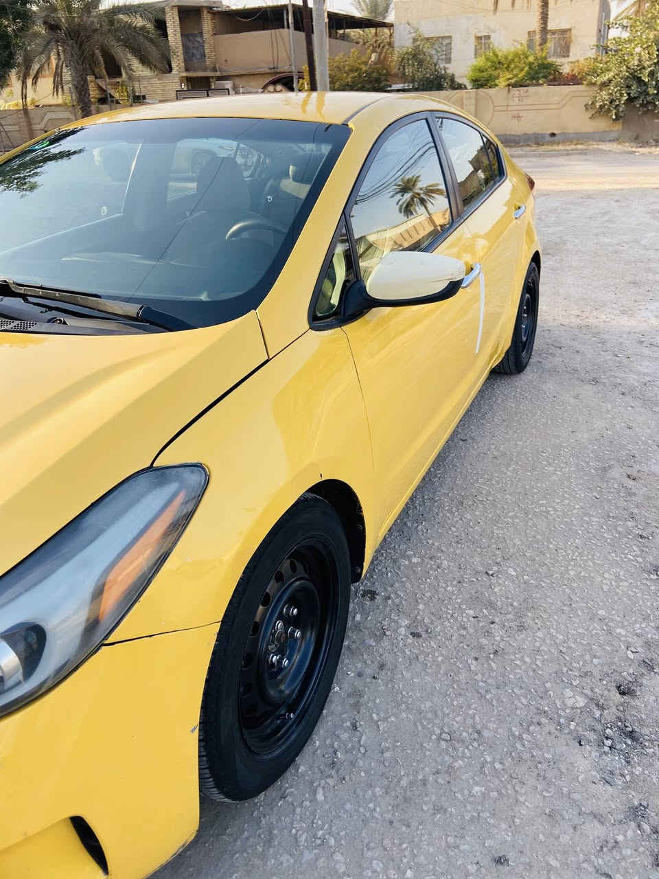 فورتي ٢٠١٨
السلام عليكم فورتي للبيع ٢٠١٨
السعر 115
رقم بغداد انكليزي 
السونار مرفق بالمنشور ***********
