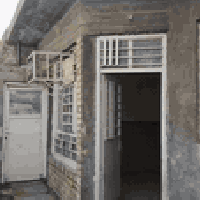 بيت للايجار • ١١٠م • شعب وراه سانسيرو