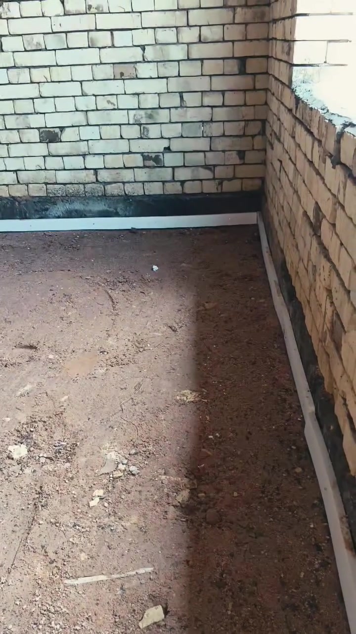 سلام عليكم عندي كادر صب اليدوي اشي عدكم ارضيه تصليطه جميع القياسات المطلوبه ترك 17سانتيم صافي 7صب وعدل ورش مبيت ارضه الوزار فلين داير ما داير ***********
