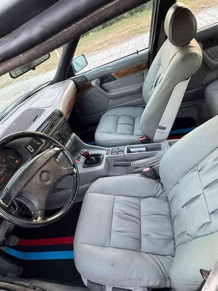 مكلف بل نشر
٥٢٥ مسكر كير عادي موديل ٩٠ رقم بغداد مشروع وطني تبريد شغال بجم عريض مري منفصل داخل صاج جلد كارتير دبل ايرباك السياره سلايت بس مو شغال ويل خلية بك لايت ابو لد بجم دخاني كير عليه شورشفت للبيع فقط أو شرط الحويل
 السعر ٦٣ بيهة مجال للشراي  للاستفسار***********
