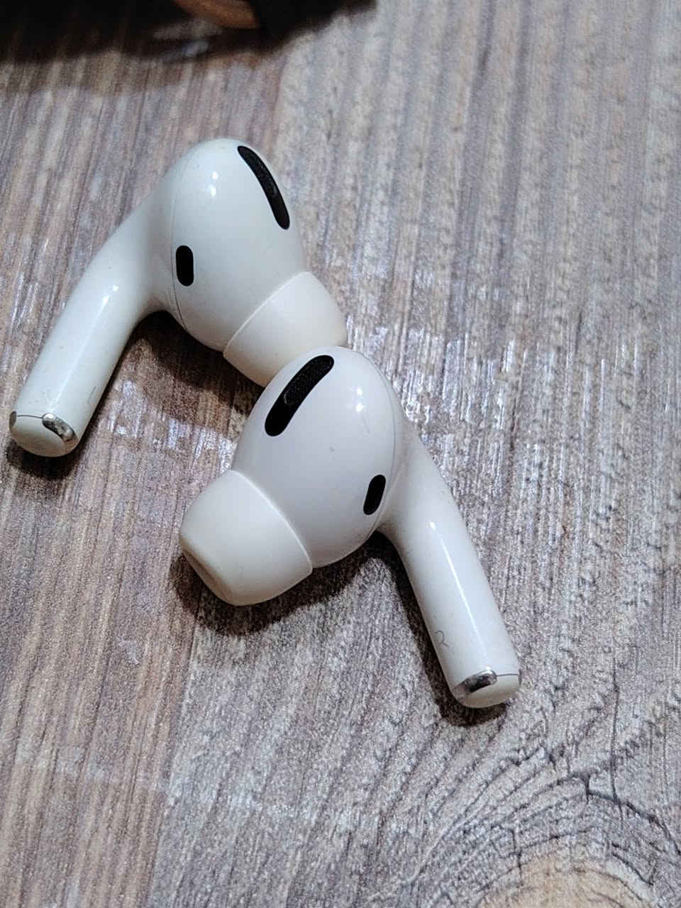 125,000 
سماعات airpod pro 1 اصلي بس العبه سعرها 125,000


**إذا كنت صاحب هذا الإعلان وتريد حذفه لأي سبب، رجاءا أرسل رسالة إلى الدعم الفني**