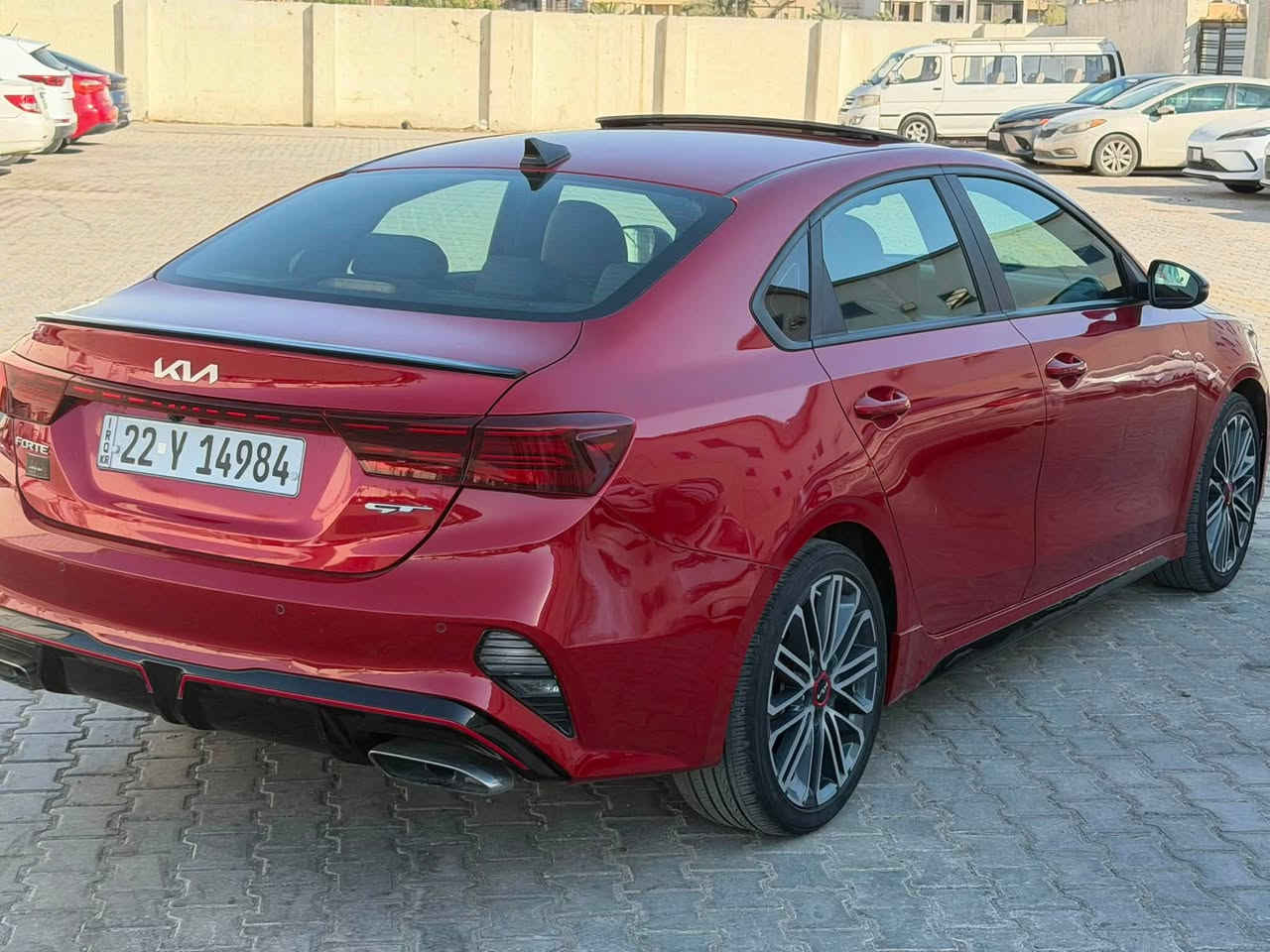السلام عليكم كيا فورتي موديل 2023 GT وارد امريكي حادثها جاملغ فقط وبارد شبر بالبنيد بدون ايرباك بدون دواخل وشرط الفحص صور الحادث والسونار مرفقة بالمنشور  فول 1/1 اعلى مواصفات اخت الزيرو ماشية 18 فقط مكينة 1600 تيربو كير دبل كلج قوي جدا . مواصفات . بصمة تشغيل سلايت كرسي كهرباء شاشة جبيرة تدفىة وتبريد بالكشنات حساسات شحن واير ليس كشنات حضن رياضي رادارات تبريد قطعتين سايد بريك بصمة ستيرن رياضي وبعد هواية مواصفات . اخوان سيارة جدا جديدة وبرغي مابيهة نقص وبالخير التصير من نصيبة رقم اربيل باسمي السعر 148 وبيهة مجال بسيط مكاني بغداد العامرية ***********
