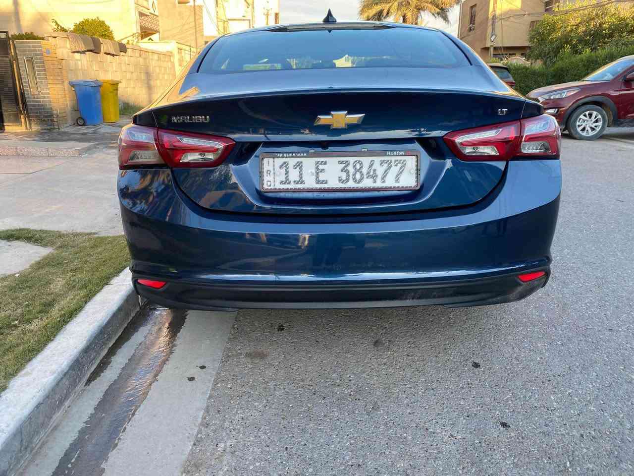 ماليبو LT موديل 2022
شاشة وكامرة خلفية 
بصمة وتشغيل عن بعد 
كرسي كهرباء 
تحكمات ستيرن 
تبريد بيانو وقطعتين تبريد 
محرك 1500 تيربو
لايت زينون 
هاند بريك دكمة 
اتوهولد ومانع انزلاق 
حادثها بنيد نصة مصبوغ فقط ايرباك ستيرن وبيها بارد بالجاملغ الخلفي على كد شبر وبارد شوية بالباب 
السعر 135 ورقة 
للاستفسار 
***********
حي العدل بغداد, العراق
