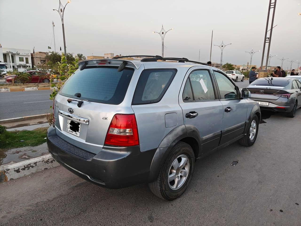 كيا سورنتو 2007 خليجي 

 محرك 3800 / 6 سلندر
محرك و گير جدد گصة بلادي
مكفولة من الضربة و العيب الشرعي
تبريد منظومة جاهزة
رقم بغداد 
تخم تاير و باتري جديد
حدادية جاهزة
 السيارة بأسمي و تحويل مباشر
93 وبيها مجال
مكاني الناصرية 
للتواصل 
***********
