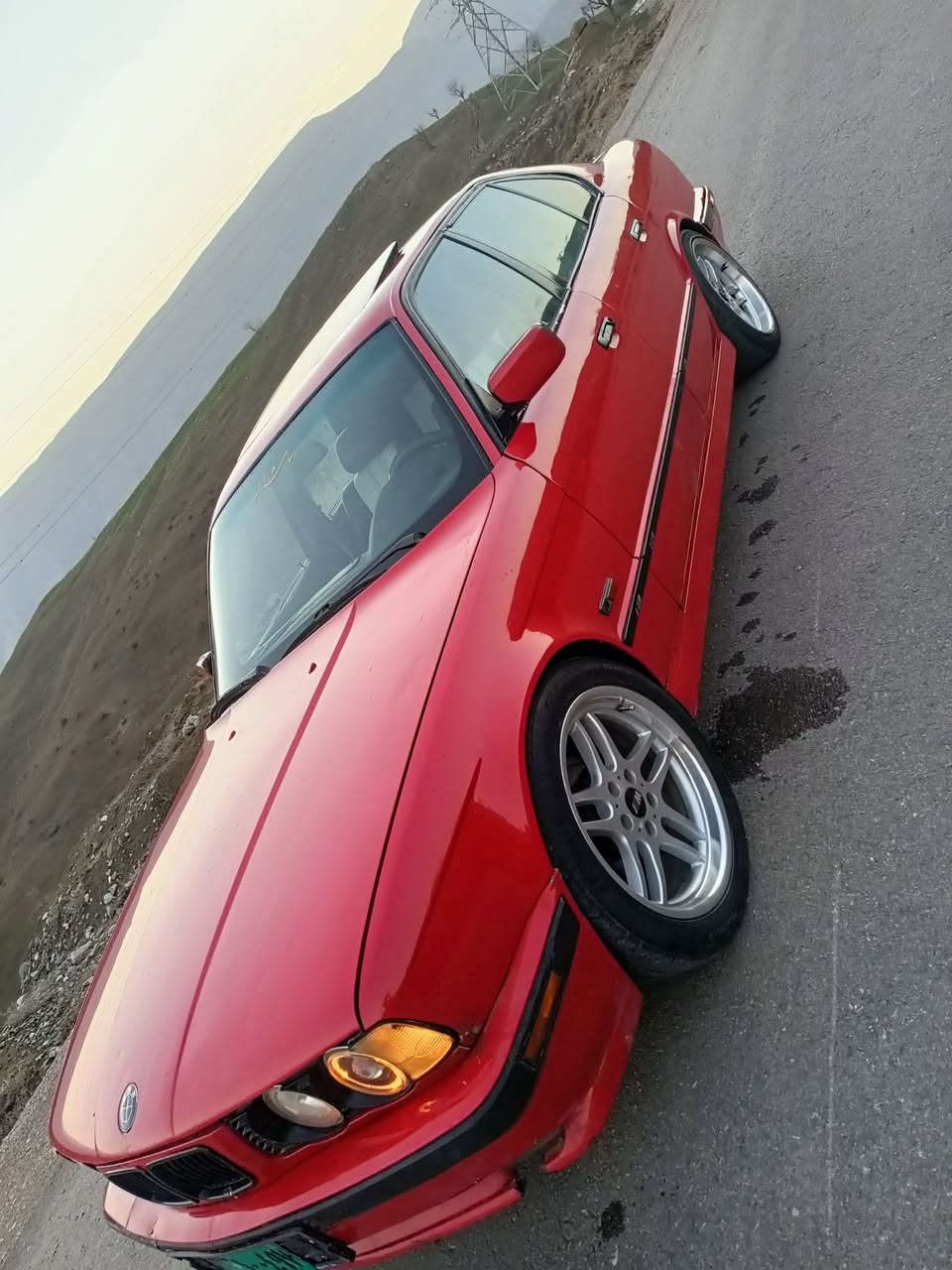 .
بيئێم موديل 1991
ئارمى پلاستيكى هه ولێر به شه رتى ئارم و ئه وليات 
مكينه 525ى كه پس ده بل ديجيتال گێرعادى
سيلايت. ئه ى بێ ئێس. گوشن جلد.. سياحى. تبريت ساردو گه رم له سه ر سويج فول فوله به س گێرعاديه 
موس براوه ده حم لێدراو هيج هيجى نيه گشتى بةشةرته
هه مو كارةباياتى مةزبوته سيلايت كارةباية
250دينار مسروفاتت تيابينى من 100$دولارت بو ده شكێنم
دةحامى بو دةحامى بةشةرت جربةى تيانيه 
برام ئه گه ر موشته رى نيت تكايه نه سه رى خوت نه من مه يشينه له سورانم *********** واتساب فايبةرلةسةر
