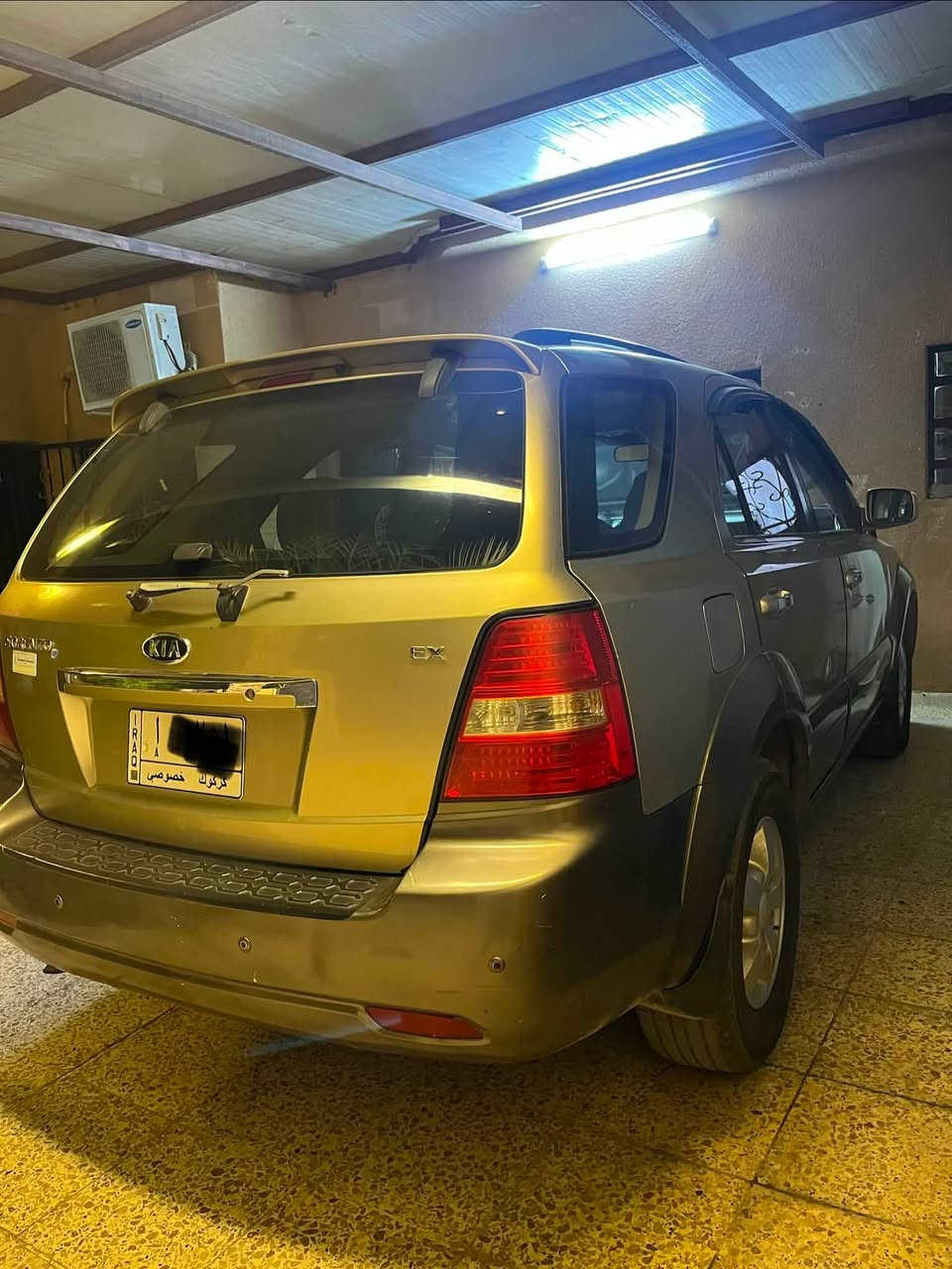 سورنتو ٢٠٠٨ خليجي
مواصفات كشن كهربائي سقف كهربائي (تنته)
محرك 3600 /6V
كير محرك شرط الفحص +صدر جديد
الصبغ قطعتين جاملغ +باب السكن الجهى اليمنى + كما موضح أمامك بالجهة اليسرى بوجه الجاملغ  ٤ اصابع مرجعة ع بارد فقط
رقم كركوك مشروع وطني تحويل بأي محافظة
المكان صلاح الدين تكريت
للتواصل :***********
