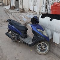 دراجه اف اس نضيفه صارلها هواي متروكه عوزها بس كهربائيات 150 وبيها مجال...