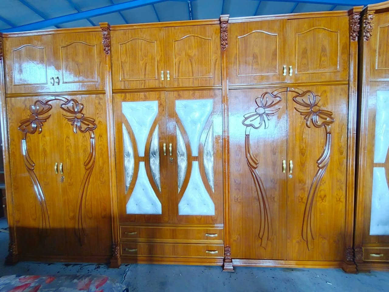 السلام عليكم..💯📢
غرفه 6 ابواب 🪬صاج داخل وخارج شغل حطاطه..5 ملم 🎗️
نظافه %100.فول 1/1.....ما احجي📣 وبيش مسويه...بيع & مراوس.& اشتري ..شراي يتصل📞.***********.& واتساب📱/***********..يوجد توصيل.🛻
