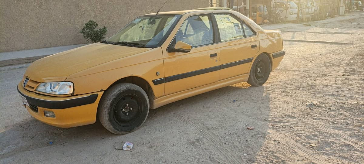 بيجو بارص 2015
كير ومحرك كفلاه سدر 100/90
كهربايات كله شغاله 
تبريد ثلج تحويل مباشر مصفره هيه وغرمات سعر 40وبيه مجال شي بصيط *********** مكاني مدينه الصدر

