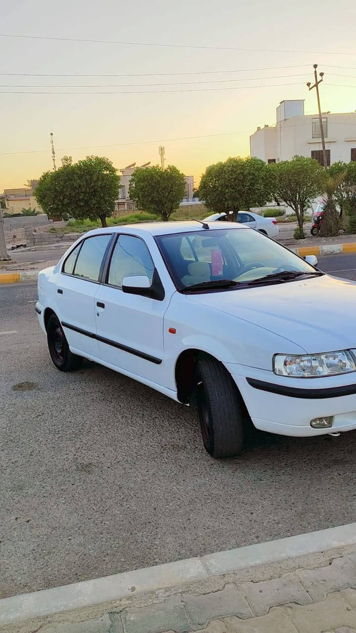 سلام عليكم سمند ٢٠١١ كفاله عامه عل وضع شركه سياره سبير منازل جاهزه من كلشي مكان سياره ميسان العماره الاستفسار الاتصال بل رقم *********** مكلف بل نشر سعره ٥٨ بيه مجال بسيط
