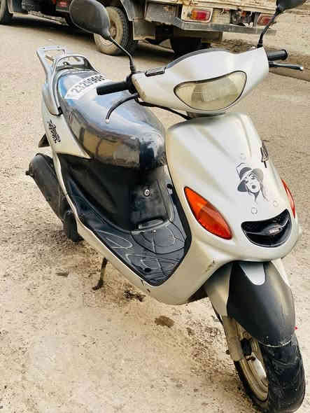 ماطور كزز كلو شغال سالف معمر مره واحده السرعا 100 العنون الموصل جانب اليمن *********** السعر 500 وبي مجال
