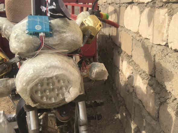 السلام عليكم اخواني 
ستوته 2015 او 2016
كهربائيات شغاله نص هندر 
محرك 2019 صوت ناصي ماشاءالله ستوته كاعده شرط من كلشي مكاني حويجه داخل وحياكم
