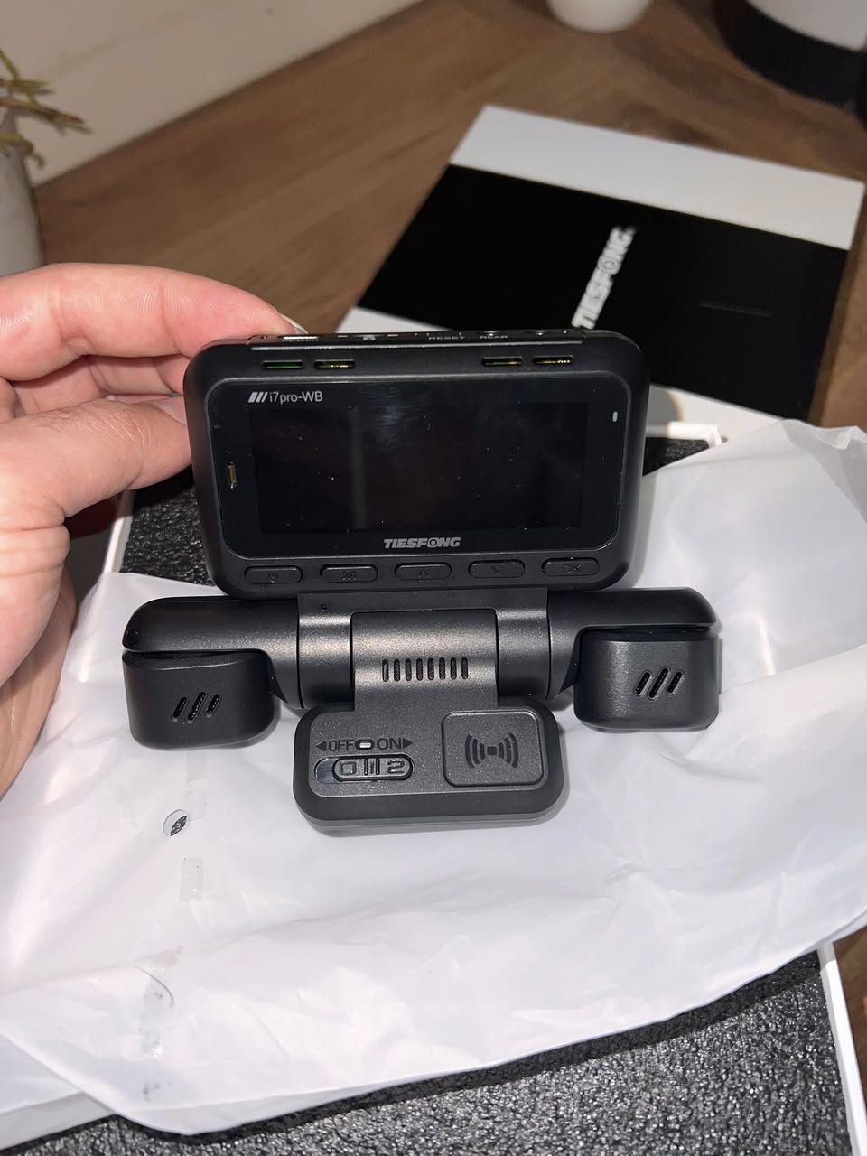 متوفر جديد لوك ( ٤ ) کامیرات تصوير 4K + رادار 
سعر ب ١٧٥ الف مع التوصيل 

*********** واتساب ✅
