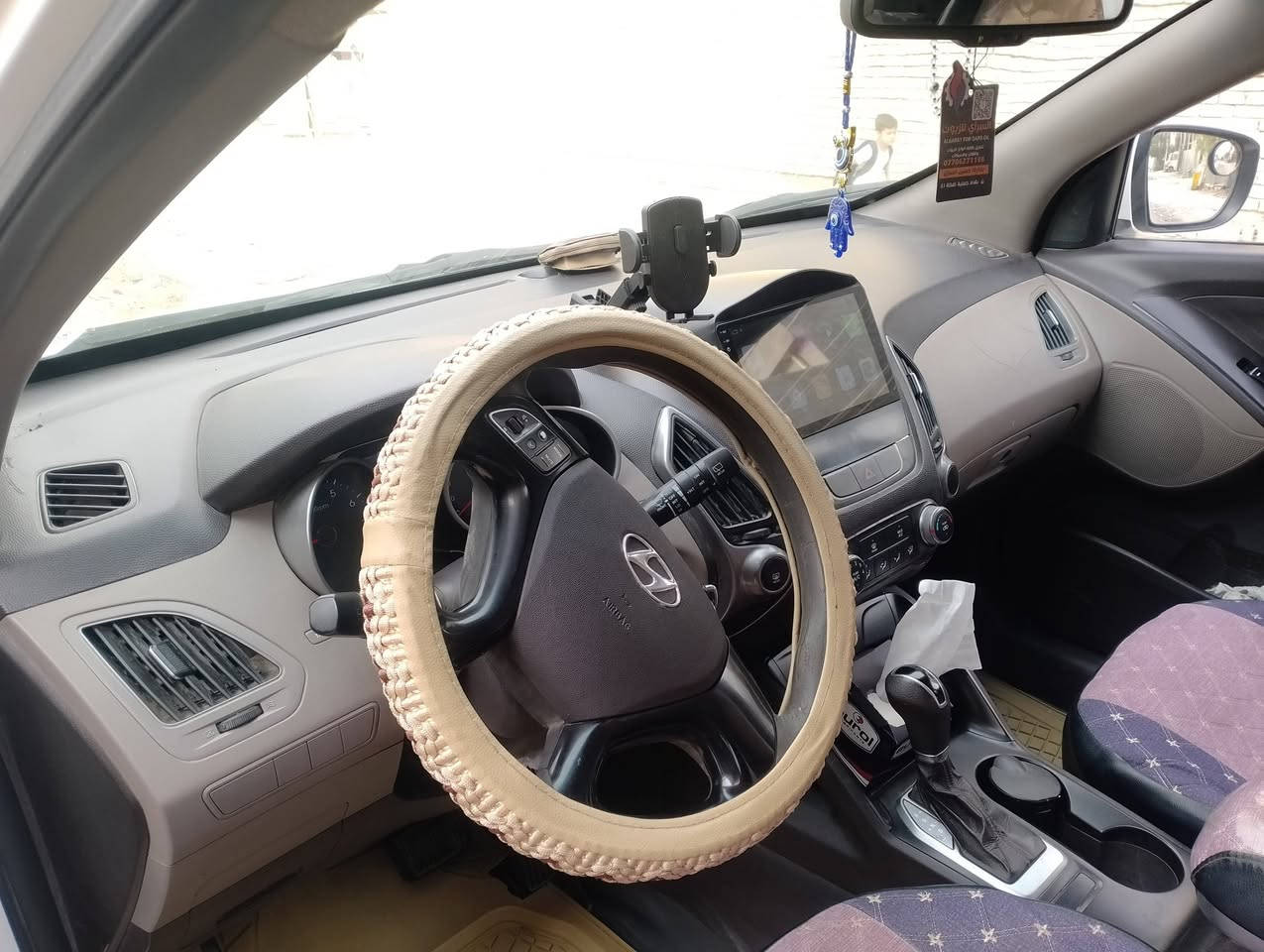 السلام عليكم
توسان للبيع 2015 
بيه قطع صبغ 
نقص غاز تبريد شغال 
مكينة 2000 دوش 
خليجي 
رقم واسط إنكليزي 
السعر 120
بغداد الحسينية قرب مرور الحسينية 
***********
