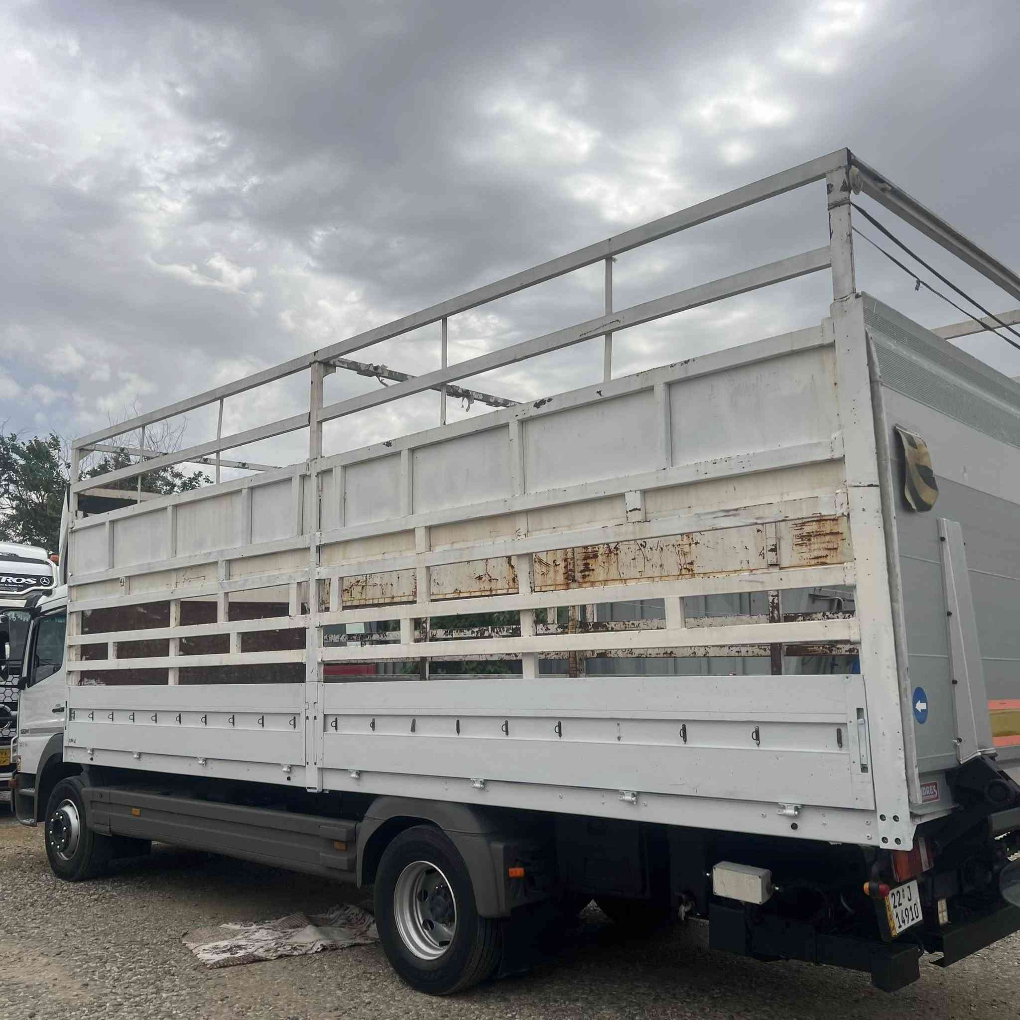 بۆدی اتیکۆ بۆ فرۆشتن ٧٢٥ درێژە دەرکا جەکەی لەگەلە کار دەکات بە شەرت تەقینو شکانی نیە
بدی اتیکو للبیع ٧٢٥  باب جک بدی جدیدە عنوان بل اربيل ***********.  ***********
