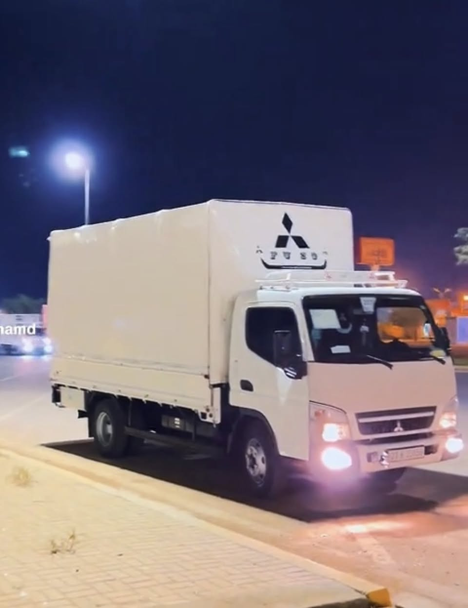 سلام عليكم كنتر موديل 2024
ماشية 60 الف 
حدادية كاملة جلال
رقم سليمانية بسمي 
هزة فحص سنوية كلة جديد
تخم تاير برجستون جديد بليلون 
ويل تركي
دوشمة ابو كرار
سيارة مامشتغلة على مخظر
سيارة جديدة معنى كلمة
سيارة ماتصرف علية الف دينار
سعر اتصال فقط
***********
موشراي اعبر منشور
