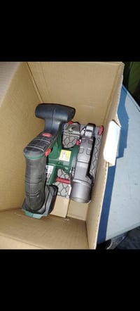 متوفر أدوات مختلفة موجود توصيل حسب الاتفاق على المشتري للاستفسار ٠٧٧٠٨...