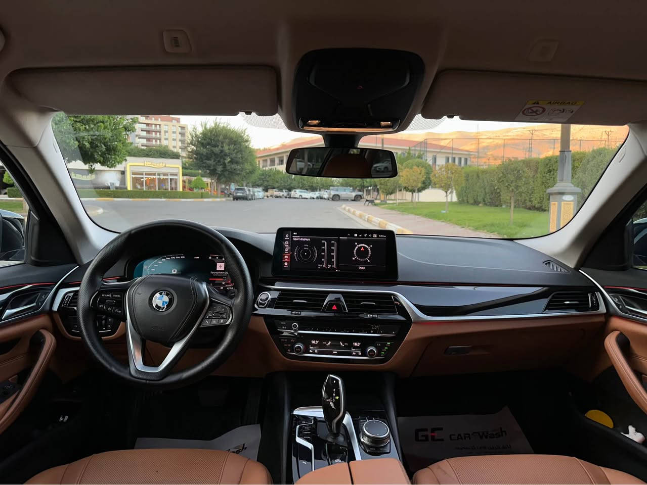 BMW 520 2023

ڕەنگی ڕەش 
مۆدێلی ٢٠٢٣ ستەیشن
خلیجی 
مەکینە ٤ بستۆن توین پاوەر تۆربۆ 
ناو قەیسی 
شاشە گەورە  گێچ ئەلکترۆنی 
کوشن جلد و کارەبا و خەزن 
سوکان ڤۆلیۆم و تەحدید سورعە 
ئۆتۆ هۆڵد و برێک بەسمە 
٣ مۆدی لێخوڕین
تەبرید مەرکەزی 
بەسمە 
حاسە 
تەبرید لەمس 
لایتی پێش و دواوە لید 
ناوی سەیارەکە کامل لیدی بیلادیە 
سندوق شەفت 
گێچی ئێم پاوەر 330KM  
٢ بەسمەی بیلادی 
تەبریدی لای سایەق و سەکن بە جیا هەوا و دەرەجەکەشی بە جیایە 
سەیارەکە فول مواسەفاتە سڵاید نیە 
سەیارەکە بەکارهاتووی ناو مەطاری دوبەیە
زۆر تازەیە و یەک دینار مەسرەفی تیا نیە 
پێش و دوای چرکەی تیا نیە 
گێڕ و مەکینە و ئەکسل و تەقە و رەقە و هەموو گیانی بە شەرت
بە ناوی خۆمەوەیە 
 یەک چەمەلخی پێشەوە سایەق بۆیاخە بێ کرانەوە بێ ناو گرتن بێ ئێرباگ 
سعری ٢٠٨ گەڵا 
*********** السليمانية, العراق
