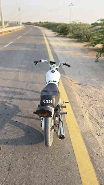 السلام عليكم دراجه رابيدو ادوات تعمير كله جديد بس المكينه مال حجز دراجه شوفت عينك حلوه  شلعه ومعدل خير من الله السعر 525وببهه مجال مكان سفوان ***********
