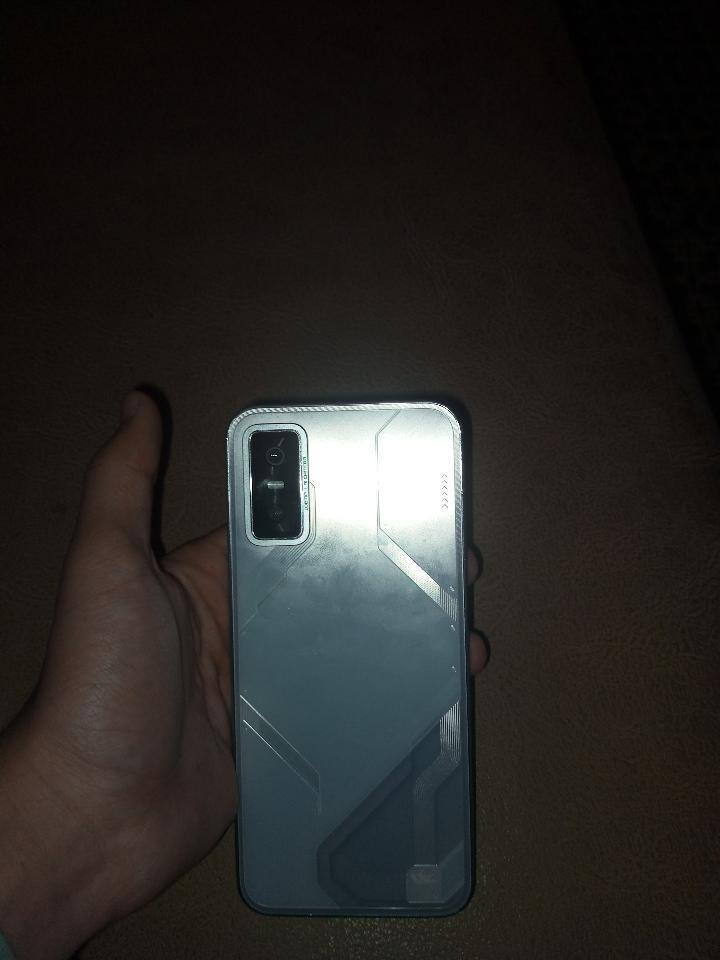 سلام عليكم تليفون infinix gt 30pro سعره(350) وبي مجال ذاكره 256 وبل ببجي ١٢٠ فريم
تليفون أخو جديد كل ملاحقاته كامله ما عده كفر لأن اشتريته بدون كفرر تليفون كامل مكمل ومابي نقص شاحنه ٤٥ واط الله شاهد خلال ربع ساعه تلكا بي ميه إذا ما استخدمته بس إذا تشحن وتستخدمه لا يطول فد نص ساعه حسب شنو جاي سوي بي يعني تليفون ولله لو ما محتاج جا ما بعته  مكاني بغداد 
رقمي *********** متواجد علرقم وعلواتساب
