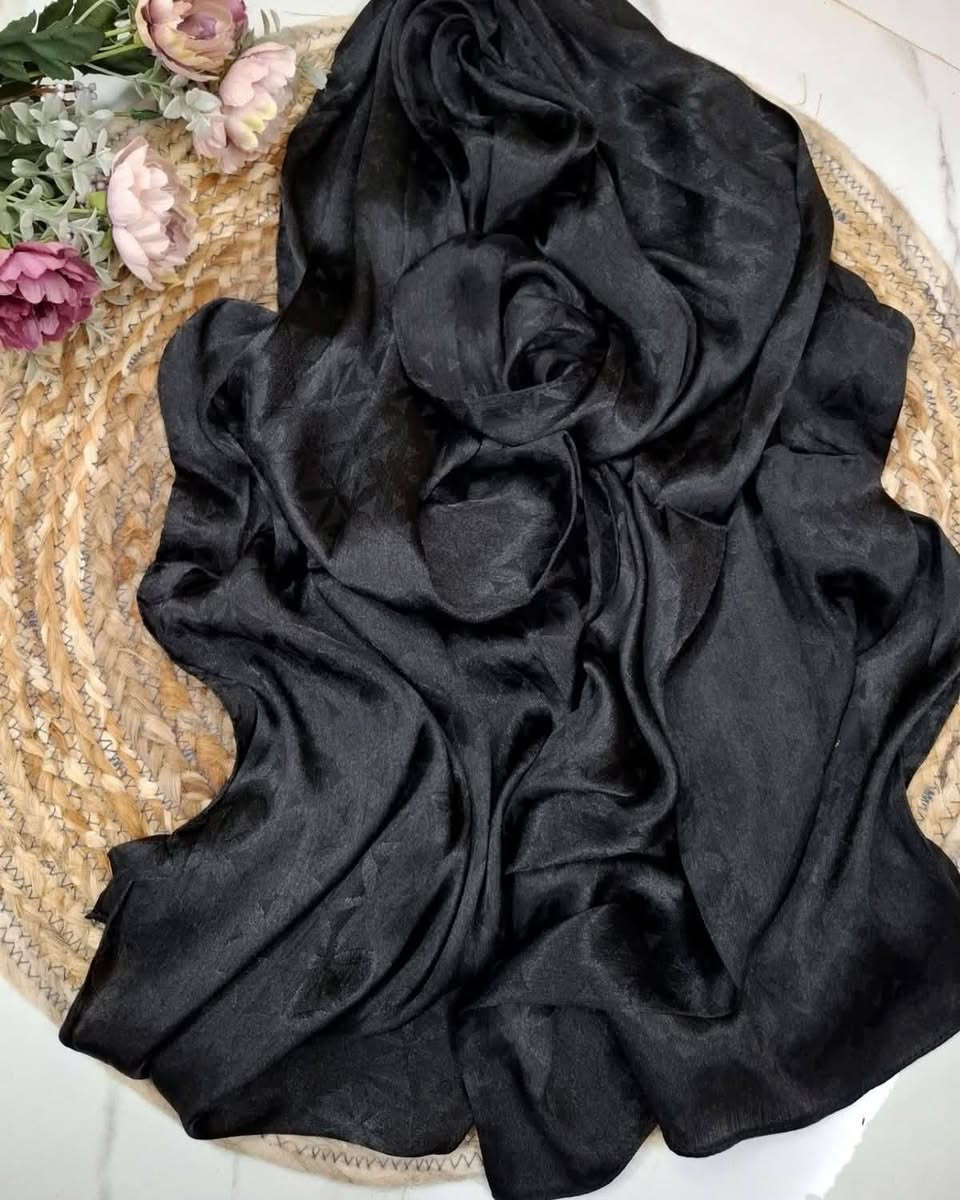 شال حرير دبي اسود الاصلي 
محل شالات و حجابات الملكه 
الموقع قرب مجمع طيبه مقابيل الحديقه قرب شارع الصيني


**إذا كنت صاحب هذا الإعلان وتريد حذفه لأي سبب، رجاءا أرسل رسالة إلى الدعم الفني**