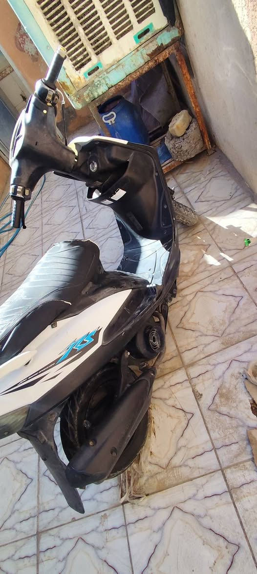 للبيع ماكس عدله بوشه 55 يحتاجله ترتيبات بس امانت الله ورسوله دراجه خير من الله تجي شوفو بعينك تقنع ما تقنع الله وياك ارقم *********** السعر 375 وبيه مجال مكاني بابل الحصوه
