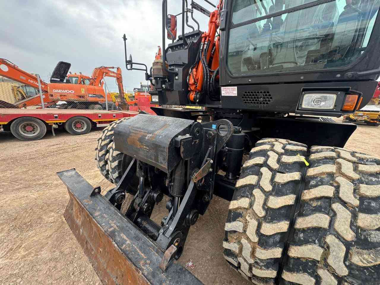 Hitachi 170 B6.  2018
Phone number: ***********-***********
Location: Erbil qushtapa
