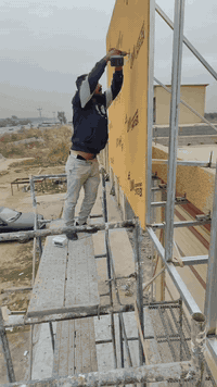 عمل جميع أنواع الديكورات الداخلية و الخارجية جبسن بورد داخلي وخارجي بديل الخشب بديل الرخام شيبورد وجميع انواع الديكورات والصباغ اعمل بغداد و ديالى وكربلاء كادر كامل اي استفسار اتصل بنا على الرقم ***********
