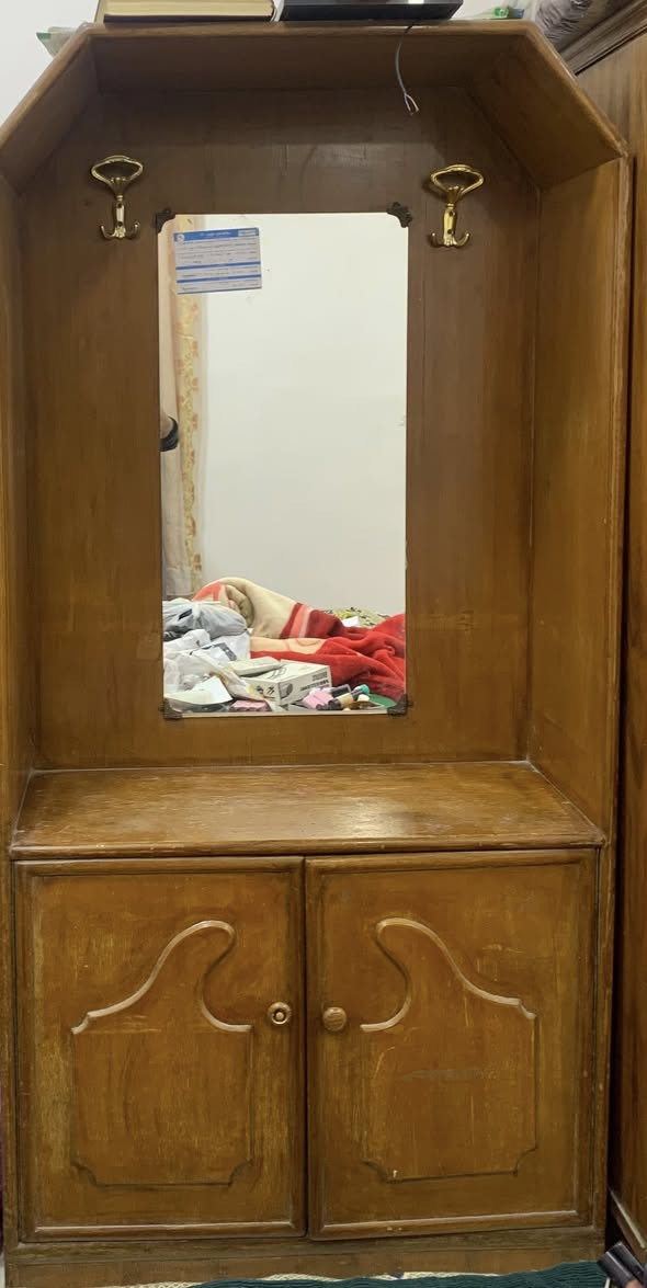 السلام عليكم كنتور بابين صاج مع ميز مراية للبيع السعر ٢٠٠ مع مجال


**إذا كنت صاحب هذا الإعلان وتريد حذفه لأي سبب، رجاءا أرسل رسالة إلى الدعم الفني**