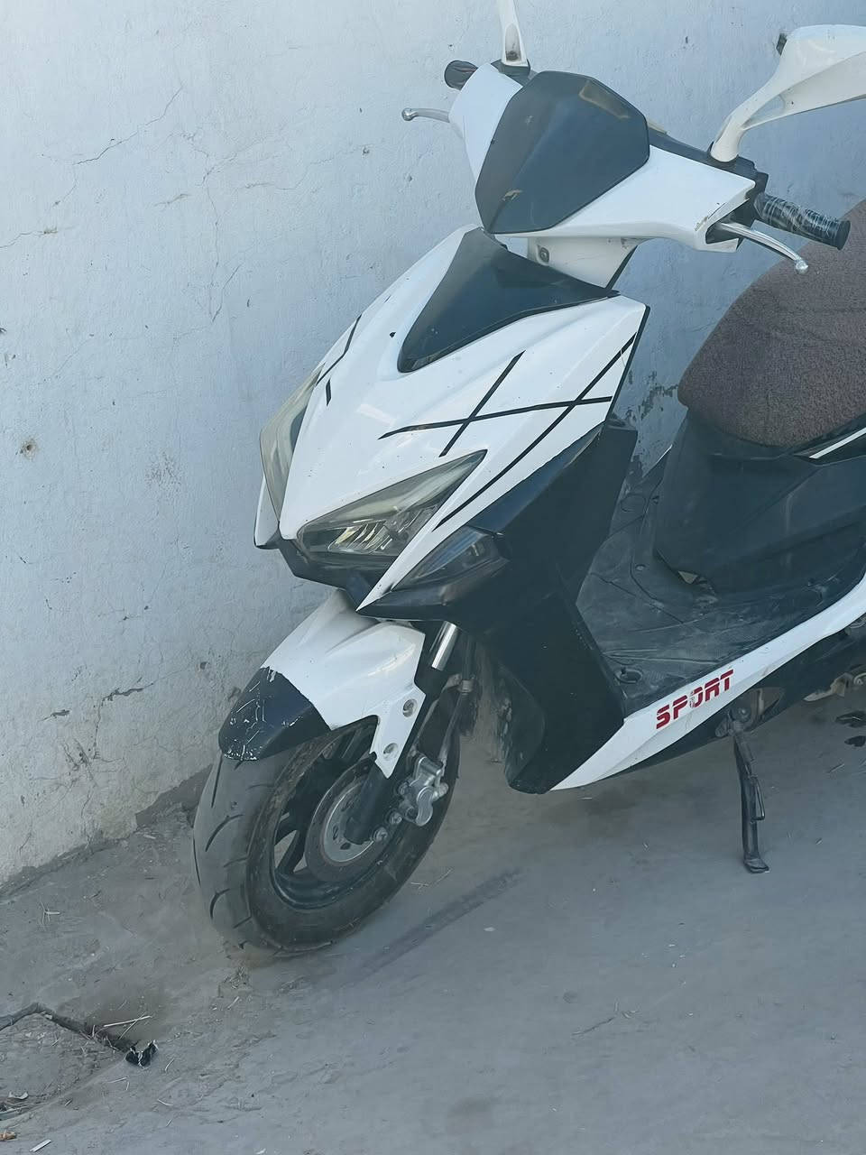 سلام عليكم دراجه ماكس Fs دراجه كهربائيتها كامله الدراجه شغاله نكره سلف محرك مفتوح السعر 350وبيه مجال مكان بابل القاسم واهاذا راعي الدراجه الي يحب يستفسر ‭***********‬

