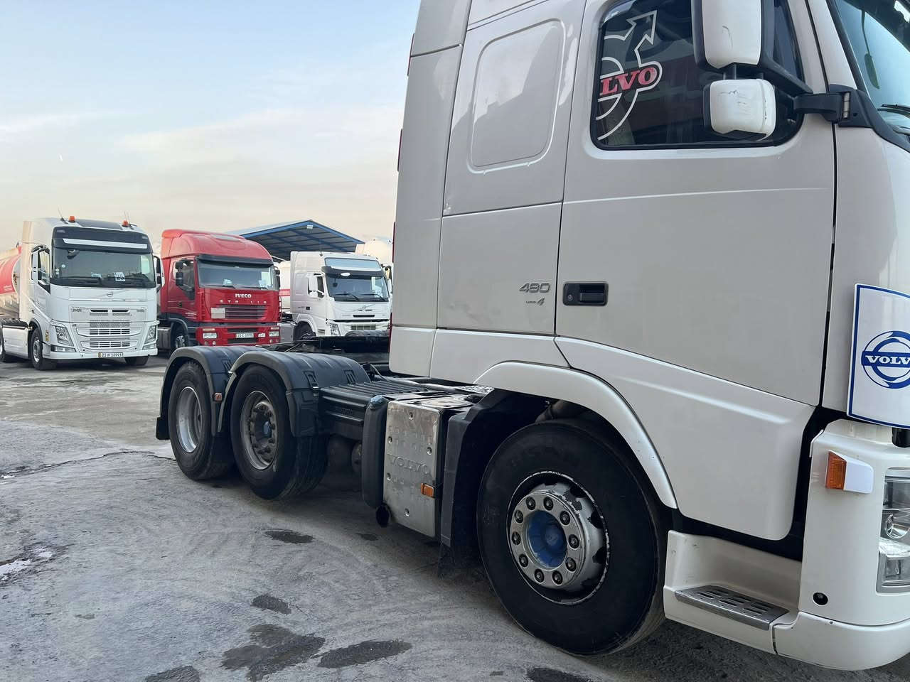 للبيع فالفو سنكل 

موديل 2007

كير اوتوماتيك 

حجم محرك 480

بشرط فصل + ربط سليماني 

السياره موجود في معرض عادل 

عنوان كركوك مقابل جسر حزيران 

***********
