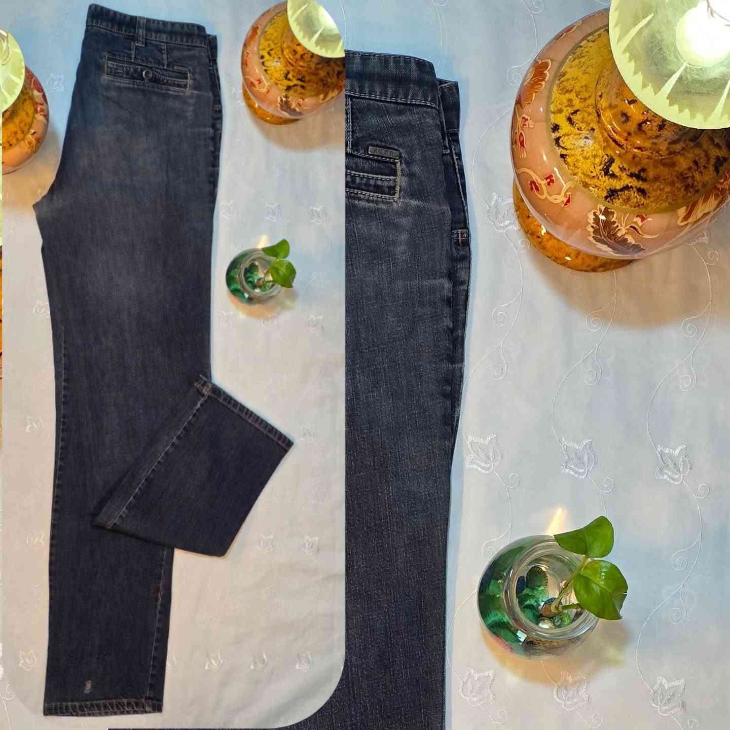 قطعة نادرة جدا 
السعر:9,000 
التوصيل:3,000 
القياس:102
​👖 بنطال جينز "MEYER" ألماني أصلي - راحة وفخامة
​للبيع بنطال جينز من البراند الألماني الشهير Meyer-Hosen، المعروف بجودة التصنيع العالية والاهتمام بالتفاصيل.
​الخامة: جينز عالي الجودة بلمسة ناعمة، مريح جداً للاستخدام اليومي.
​التصميم: قصة كلاسيكية أنيقة مع بطانة داخلية "Paisley" مزخرفة تمنحه طابعاً فريداً وفخماً.
​التفاصيل: إغلاق محكم (سحاب وزر معدني يحمل شعار الماركة)، وجيب خلفي بزرار لمظهر رسمي وعملي في آن واحد.
​الحالة: ممتازة جداً (نظيف وبحالة رائعة كما في الصور).
​الصناعة: تصميم ألماني أصلي.
#fashionstyle #explore #عبودي_فاشن #فاشن #الحمدلله


**إذا كنت صاحب هذا الإعلان وتريد حذفه لأي سبب، رجاءا أرسل رسالة إلى الدعم الفني**