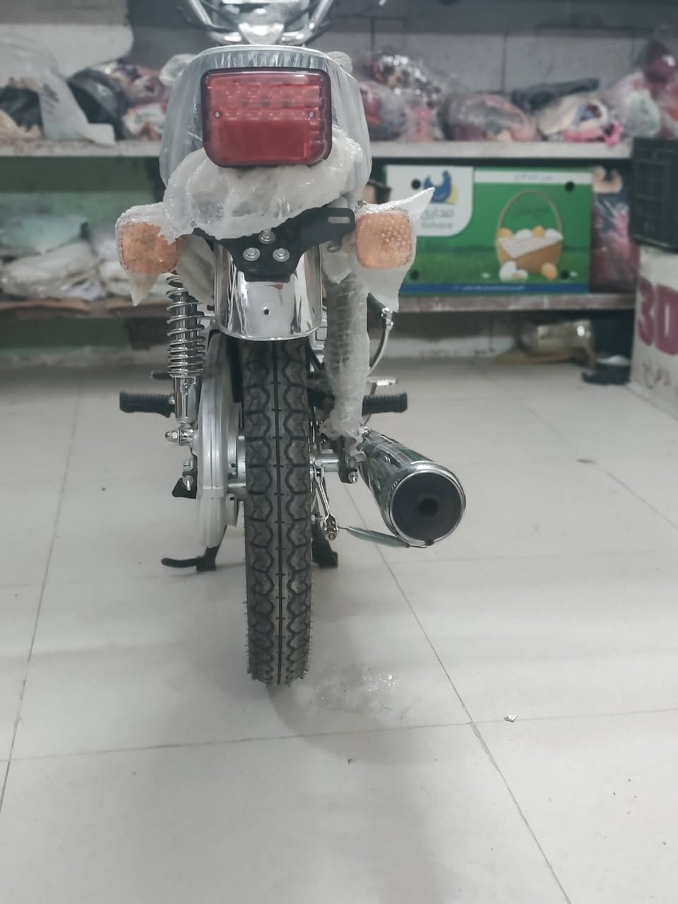 سلام عليكم دراجه لبيع موديل 2023 دراجه جديده حيل صاله 7 من طالعه من الوكيل وكيله سيد جعفر بل كحلاء دراجه مكفوله كفاله عامه مكان الدراجه ميسان قضاء الكحلاء السعر 1300
 وبيه مجال قليل الرقم ***********
